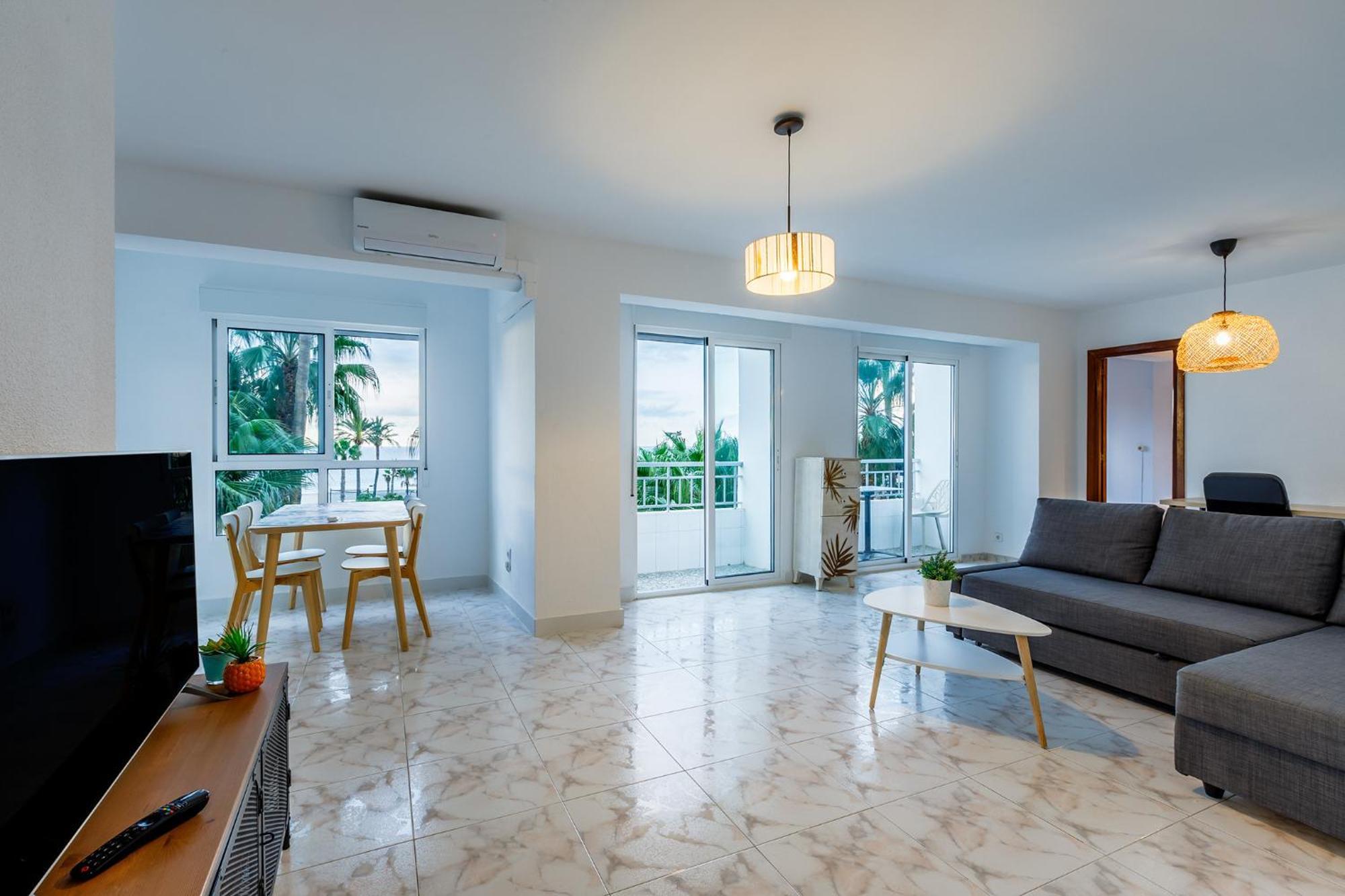 A&N Neptuno Torre Del Mar Apartment Exterior photo