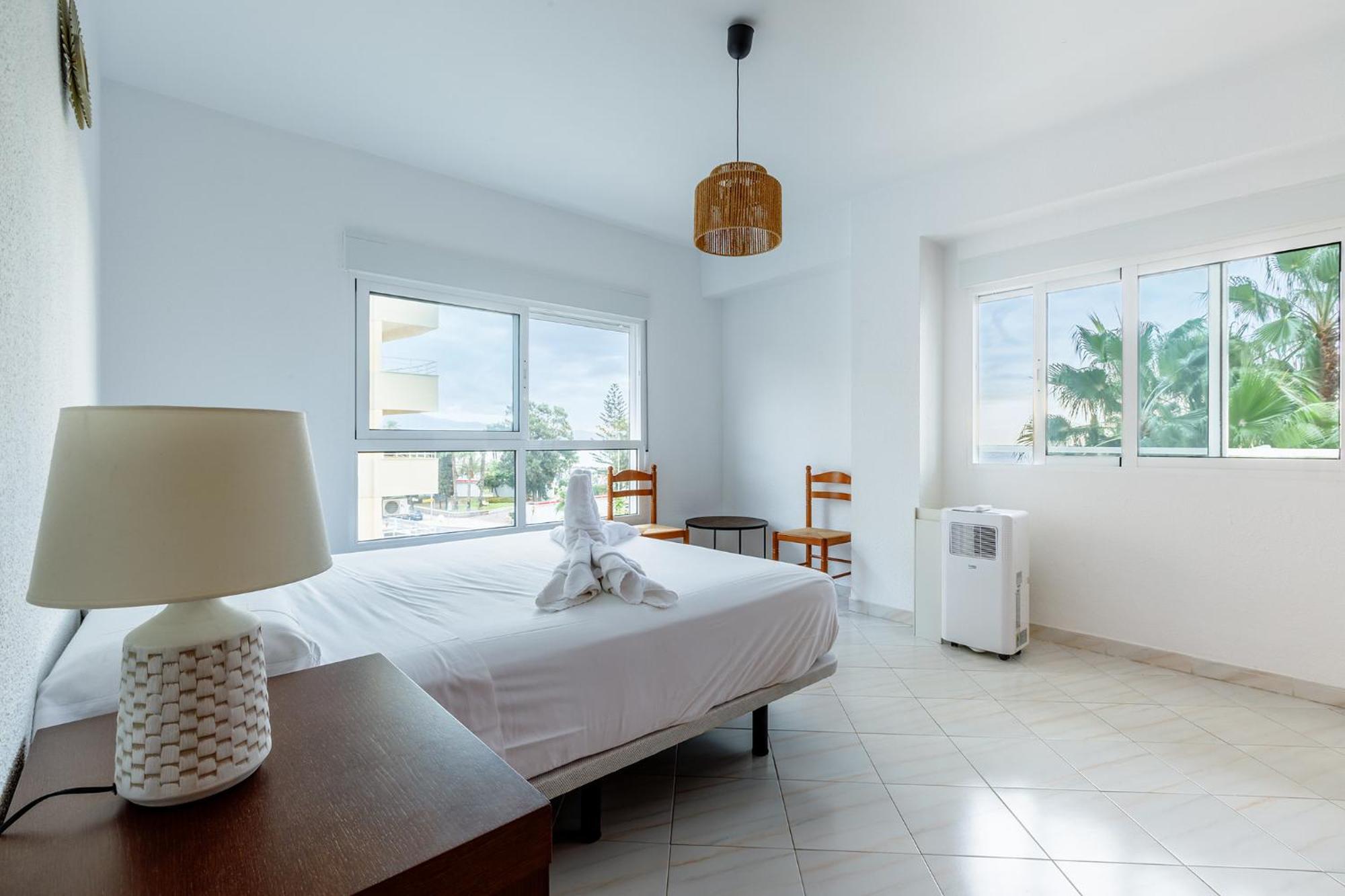 A&N Neptuno Torre Del Mar Apartment Exterior photo